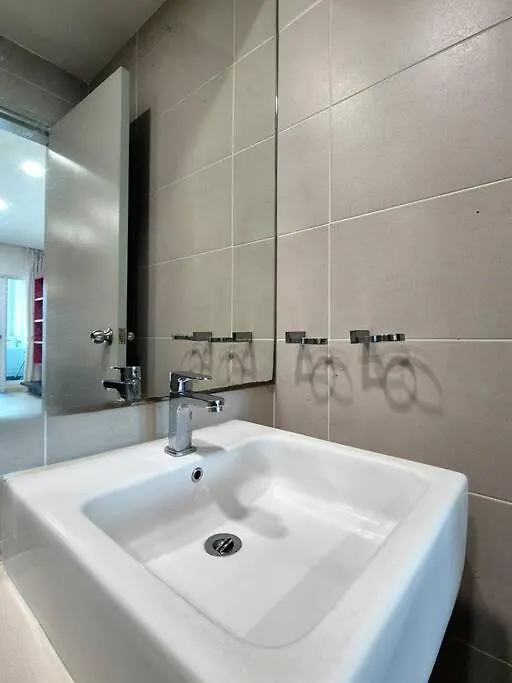 Modern & Relax Studio Penang George Town
